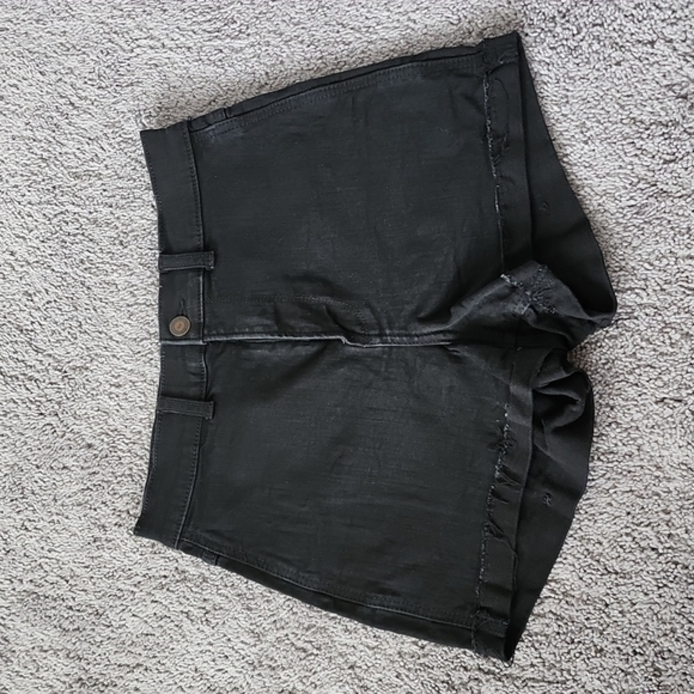 Hollister‎ ultra high rise short 3"